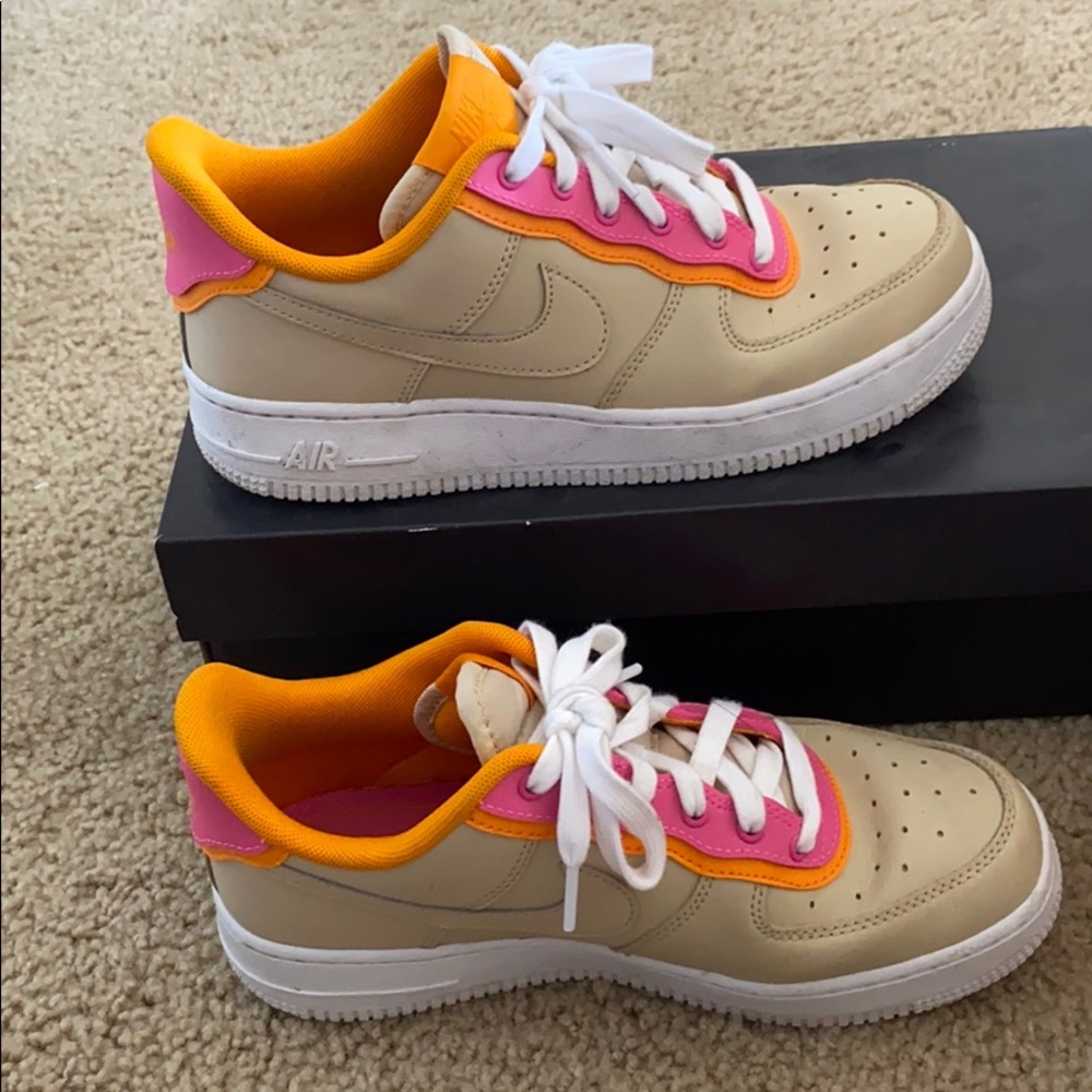 Nike Air Force 1